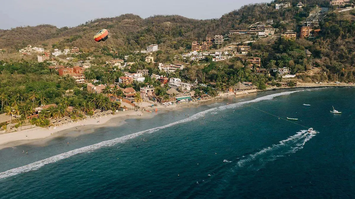 Playa la Ropa